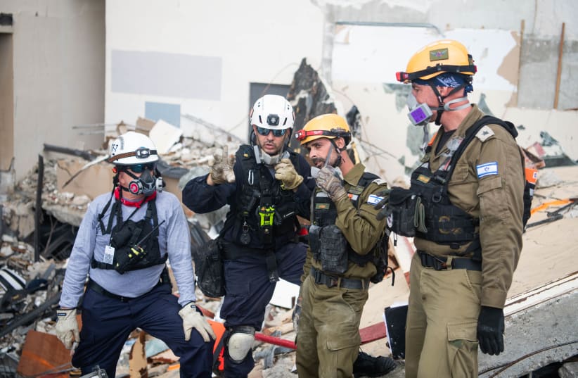  THE IDF’S Search and Rescue Unit’s Aid Delegation in action.  (photo credit: IDF SPOKESPERSON'S UNIT)