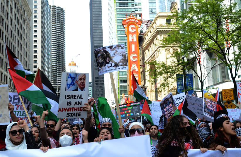  Downtown Chicago, where Morningstar’s headquarters is located, became the site of pro-Palestinian protests, featuring calls to boycott Israel, during last May’s fighting between Israeli forces and Hamas in Gaza. (photo credit: Jacek Boczarski/Anadolu Agency via Getty Images)