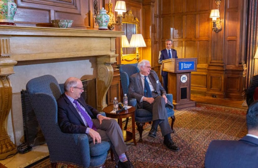  AHMED CHARAI speaks at JST breakfast in the Metropolitan Club in Washington on January 28. Seated (from left): former senior Pentagon officials Dov Zakheim and John Hamre. (photo credit:  AHMED CHARAI)