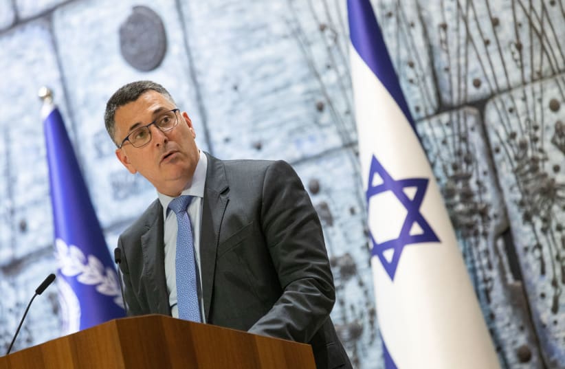  Minister of Justice Gideon Saar speaks at a swearing in ceremony for newly appointed judges at the President's residence in Jerusalem, on March 6, 2022. (photo credit: NOAM REVKIN FENTON/FLASH90)