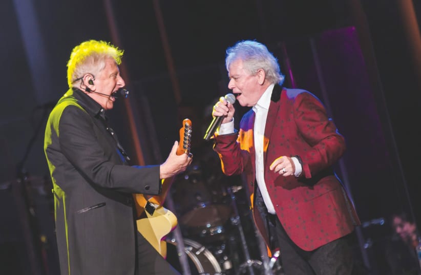  GRAHAM RUSSELL (left) and Russell Hitchcock make up the highly successful Air Supply. (photo credit: AIR SUPPLY)