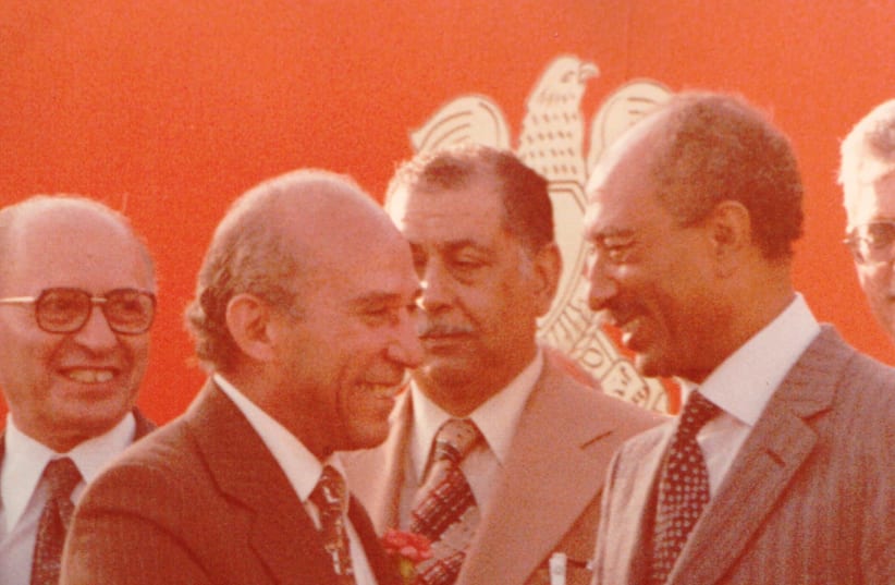  NESSIM GAON with Anwar Sadat in 1977. (photo credit: BEN GURION UNIVERSITY OF THE NEGEV)