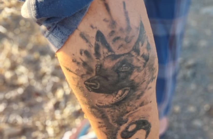  Stav Mizrachi at a Belev Echad weekend; tattoo of his dog. (photo credit: Zvika Klein)