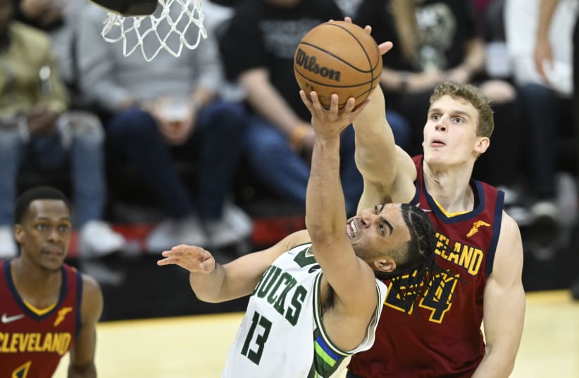   LAURI MARKKANEN (top) helped Finland rally past Israel last week in World Cup qualifiying. The Cleveland Cavaliers’ forward will look to do the same when the countries meet again on Friday, this time in the Eurobasket group stage. (photo credit: USA TODAY SPORTS)
