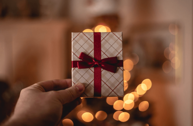 Virtual Gift Cards Ideas (photo credit: PEXELS)