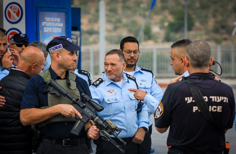  Chief of Police Kobi Shabtai at the scene of a stabbing attack, outside Ariel, in the West Bank, on November 15, 2022. (photo credit: JAMAL AWAD/FLASH90)