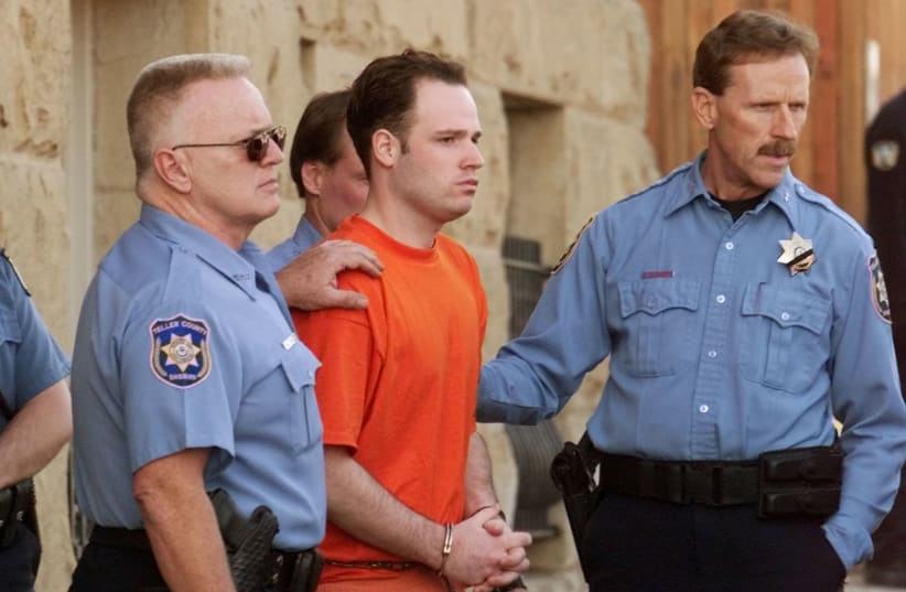 'Texas 7' convict deserves new trial due to 'antisemitic bias' - judge ...