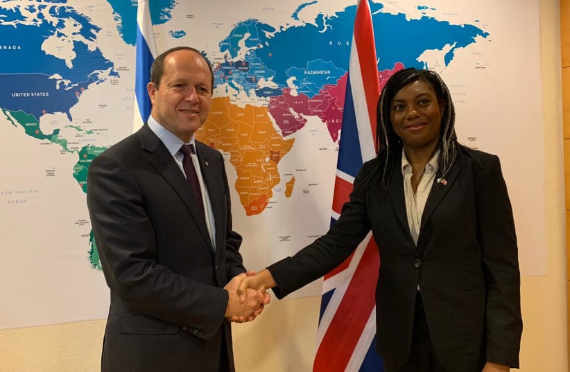  Kemi Badenoch, Britain's Secretary of State for Business and Trade with Israel Economy Minister Nir Barkat. (photo credit: BRITISH EMBASSY IN ISRAEL)