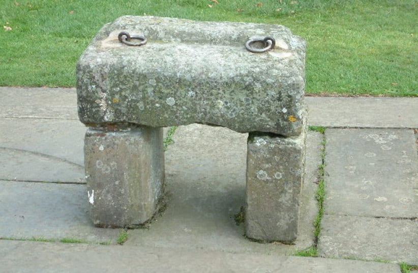 Scotland's renowned "Stone of Destiny" (photo credit: WIKIMEDIA)