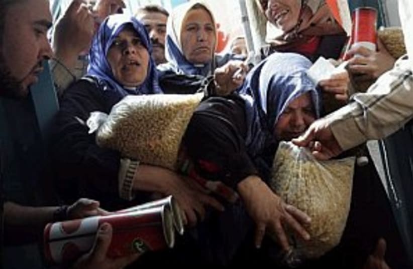 gaza food 298.88 (photo credit: Associated Press)