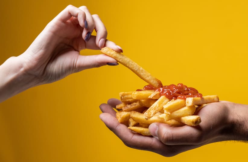  Are you getting the most out of your french fries without compromising your health? (photo credit: PEXELS)