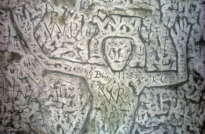  Carvings in Royston Cave. (photo credit: Wikimedia Commons)