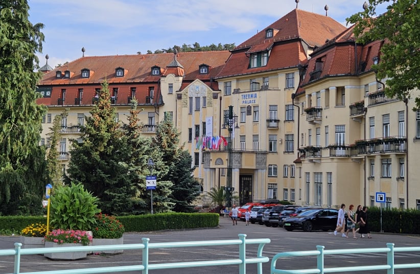  Thermia Palace spa hotel in Piestany (photo credit: @MarkDavidPod   )