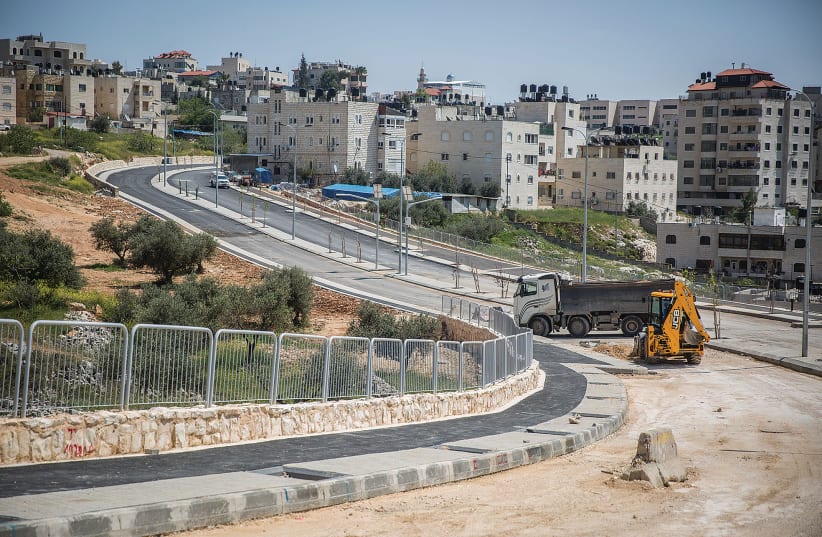  ‘WE NEED building permits’: Construction in the east Jerusalem neighborhood of Shuafat, 2016. (photo credit: HADAS PARUSH/FLASH90)