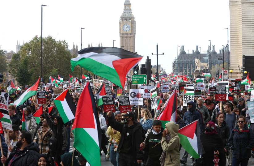  Demonstrators protest in solidarity with Palestinians in Gaza, amid the ongoing conflict between Israel and the Palestinian Islamist group Hamas, in London, Britain, October 28, 2023. (photo credit: REUTERS/Susannah Ireland)