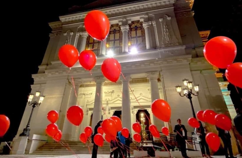  Rome, Italy (photo credit: The Red Balloon project)