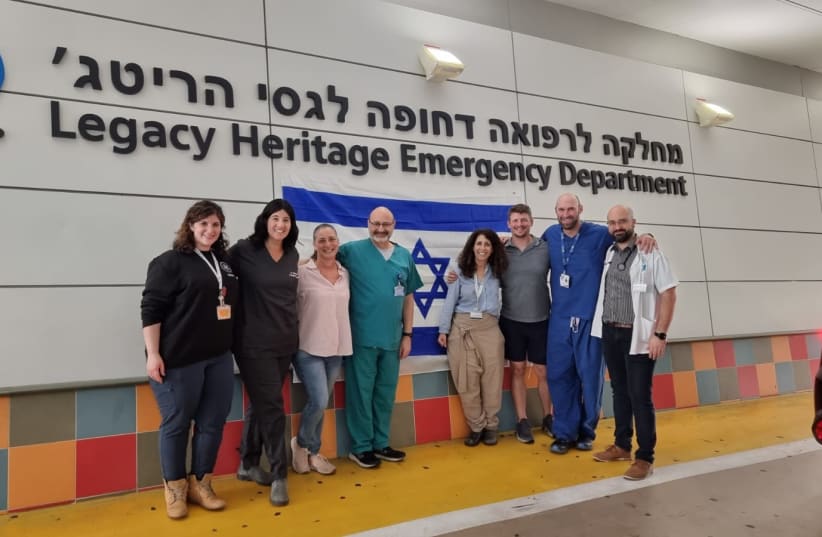  American Jewish medical professionals seen at Galli Medical Center as they volunteer to help Israel's medical system during the war.  (photo credit: NEFESH B'NEFESH)