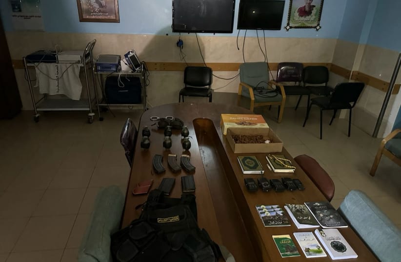  Hamas weapons and equipment found in Shifa hospital. (photo credit: IDF SPOKESPERSON'S UNIT)