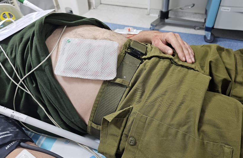  Image of Israeli solider using thermal patch  (photo credit:  RAMBAM HEALTH CARE CAMPUS)