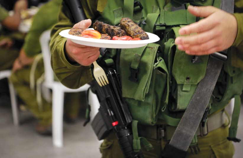  Grills of Hope ‘is a passionate community dedicated to boosting the morale of IDF soldiers through the power of shared hot meals and positive energy.’ (photo credit: RALPH BRONZIN)