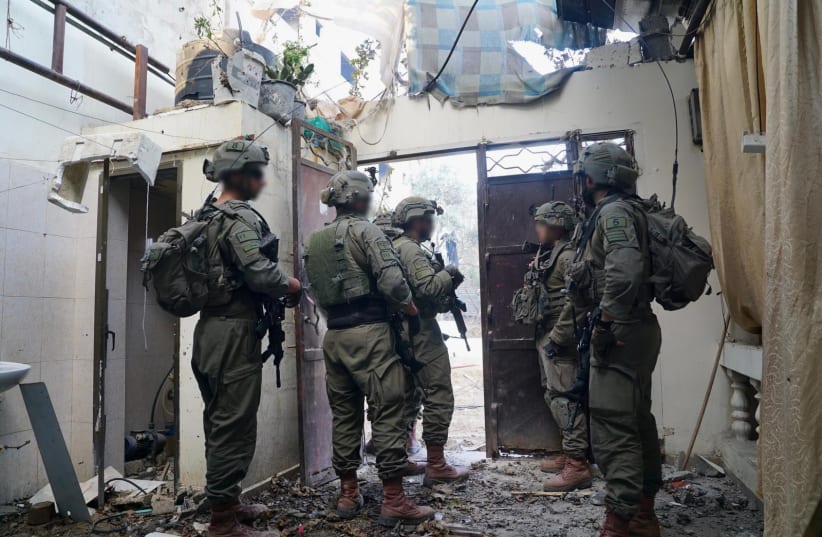 IDF soldiers operate in the Gaza Strip on December 9, 2023 (photo credit: IDF SPOKESPERSON'S UNIT)