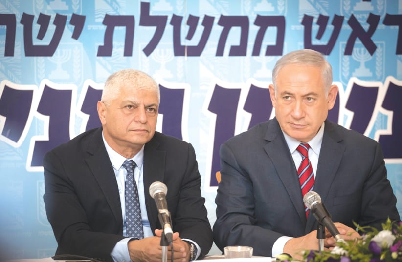  PRIME MINISTER Benjamin Netanyahu and Ma’aleh Adumim mayor Benny Kashriel attend a Likud meeting in Ma’aleh Adumim, in 2017. (photo credit: HADAS PARUSH/FLASH90)