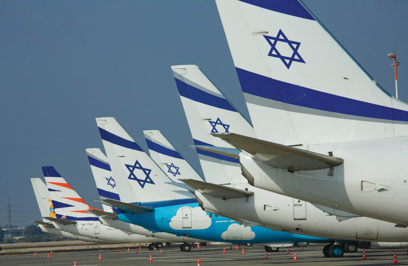  Airplanes with the Israeli flag on their tails (photo credit: FLASH90)