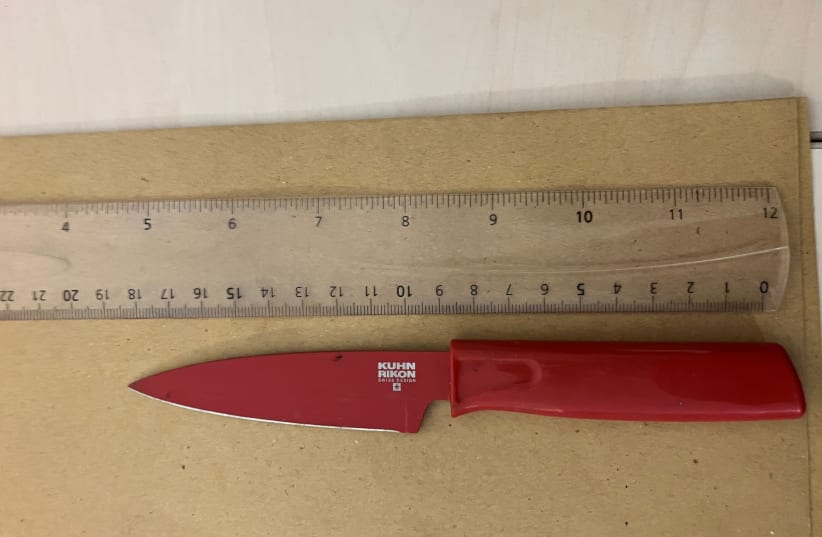  Knife used by Damien Byrnes. (photo credit: Metropolitan Police)