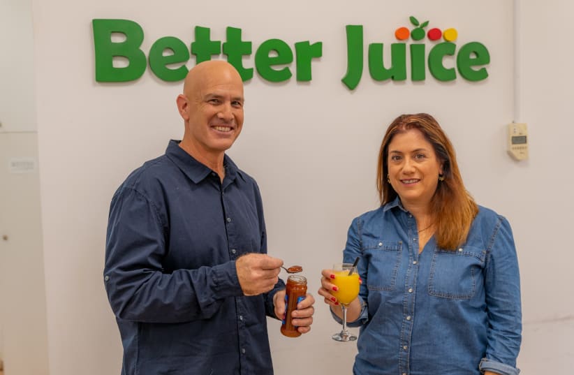   Better Juice founders Gali Yarom and Eran Blachinsky (photo credit:  Nisan Haliva)