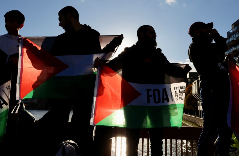  Palestine march in London. (photo credit: REUTERS)