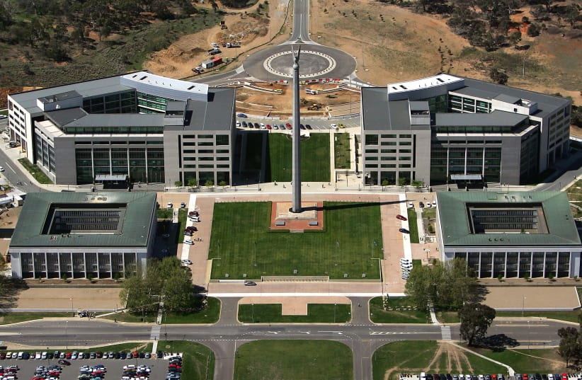  Aerial view of the Australian Department of Defence main office complex in Canberra October 11, 2004. (photo credit: REUTERS/Tim Wimborne TBW/LA)