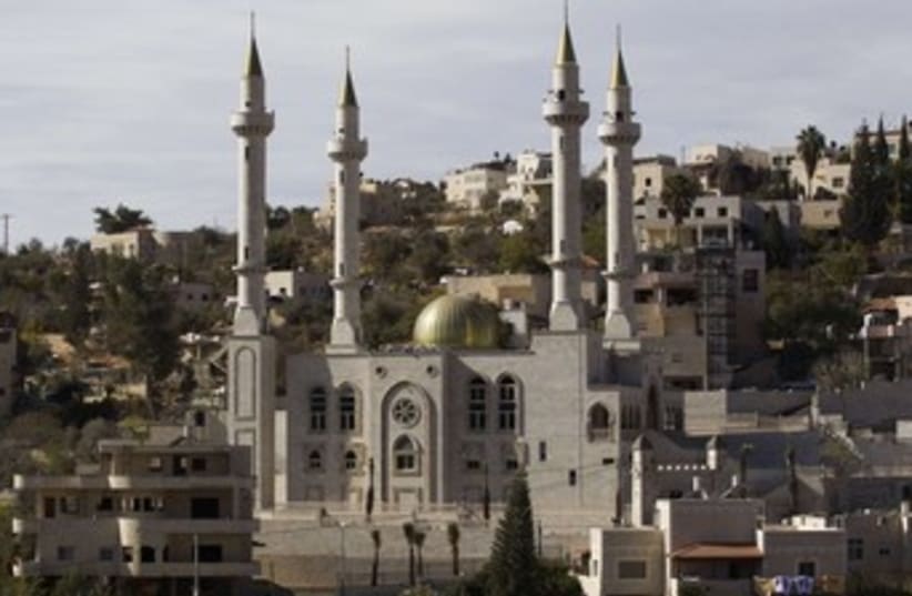  Mezquita en Abu Ghosh 370 (photo credit: REUTERS/Ronen Zvulun)