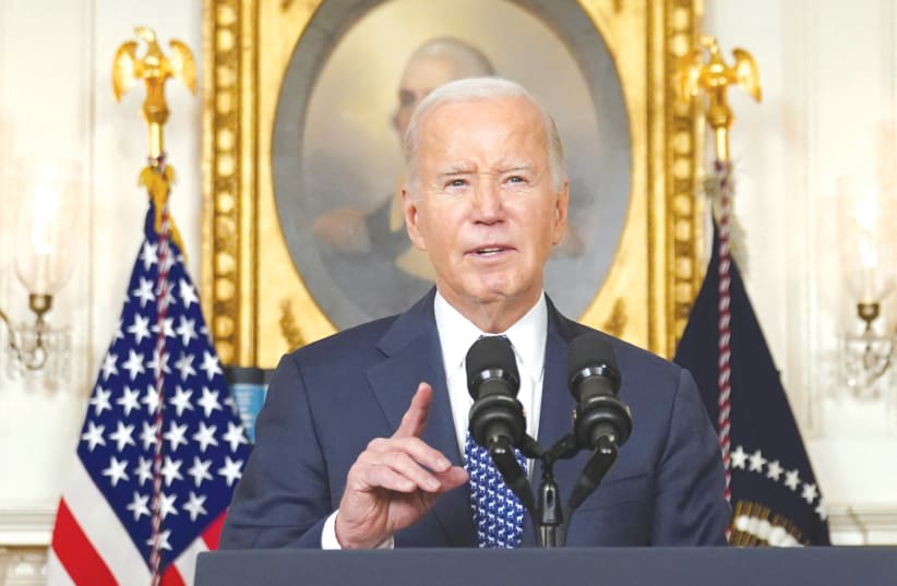  El PRESIDENTE estadounidense Joe Biden pronuncia un discurso en la Casa Blanca, el pasado jueves. Declaró que la respuesta de Israel en Gaza es "exagerada". (photo credit: KEVIN LAMARQUE/REUTERS)