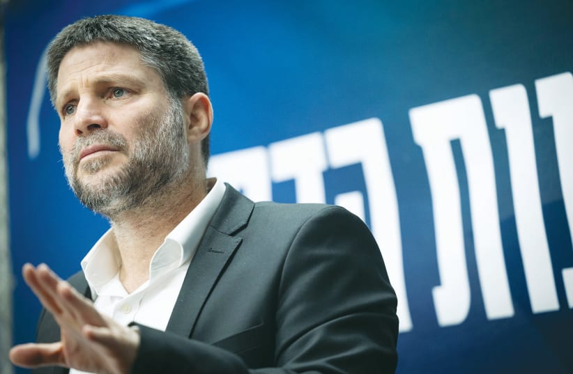 Smotrich defends delaying the purchase of fighter jets: 'Israel's security is not a game'
