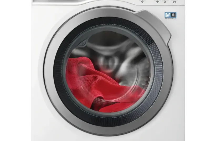  The integrated washer-dryer series 7000, model LWN7E9612BM of the AEG brand (photo credit: PR)