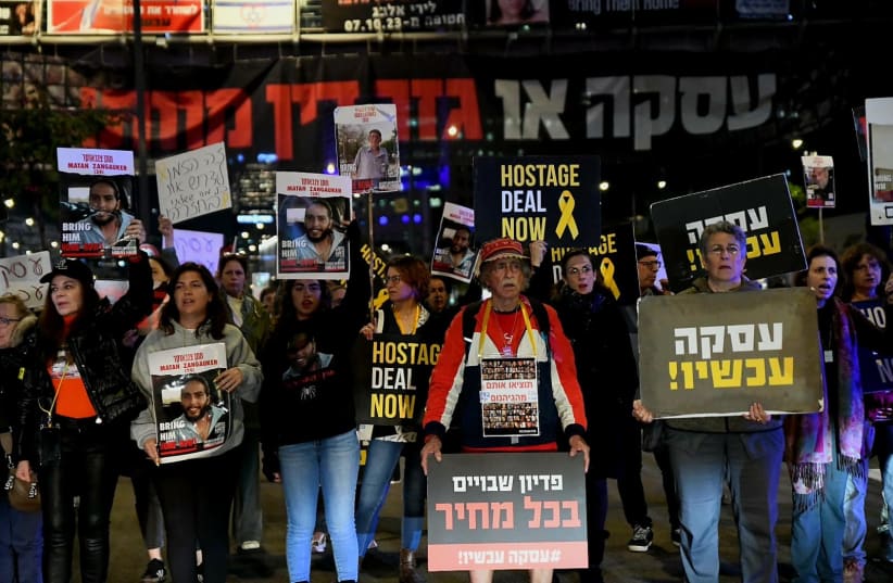  Israelis protest for the release of hostages in Tel Aviv, February 25, 2024 (photo credit: DANOR AHARON)
