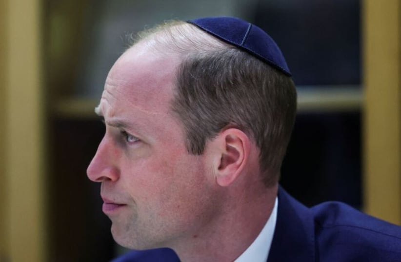  Prince William wearing a Kippah during visit to Western Marble Arch Synagogue (photo credit: REUTERS)