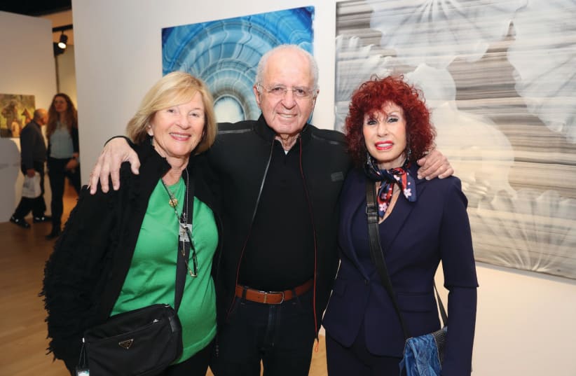  EHUDA RAVEH, chairman of the Friends of Anu Museum, flanked by his wife, Tami (right), and Rina Meshel Grunis.  (photo credit: ITZIK BIRAN)