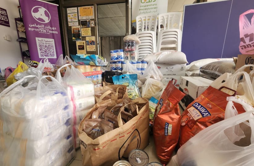  Food donated to Gazans by Israeli citizens (photo credit: STANDING TOGETHER)