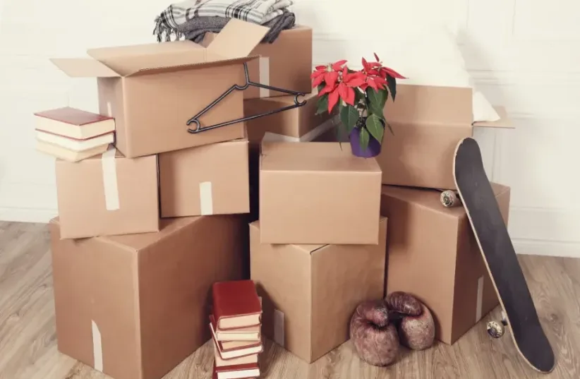  The easy way to move house with the help of high-quality cartons (photo credit: freepik)