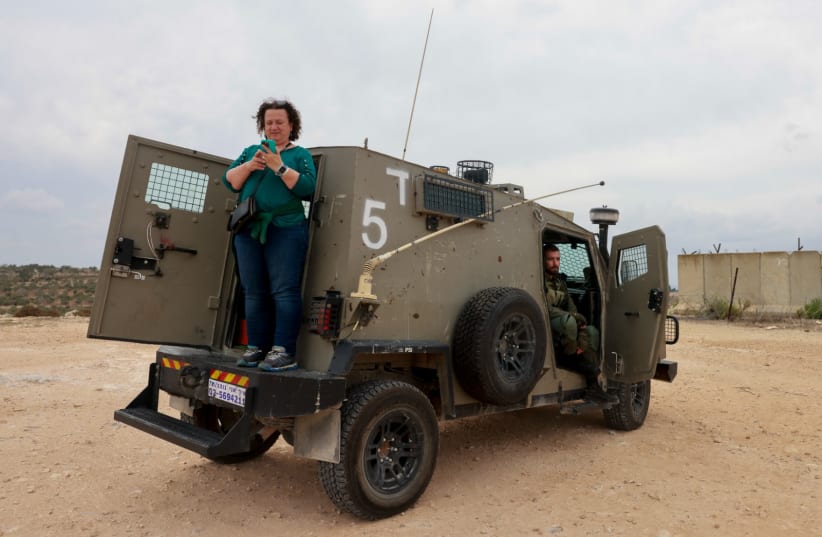  Jerusalem Post veteran reporter Tovah Lazaroff is seen in the field. (photo credit: MARC ISRAEL SELLEM/THE JERUSALEM POST)