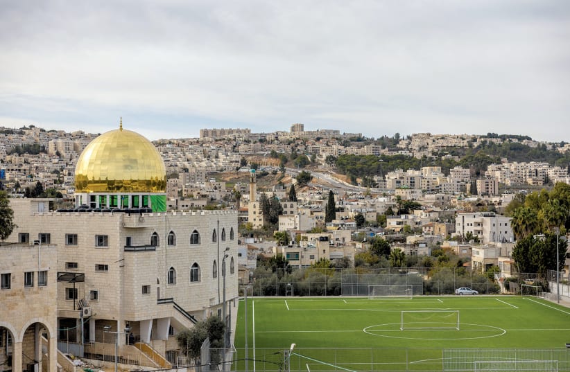  The new golden dome built atop the Al-Rahman Mosque in Beit Safafa. (photo credit: FLASH90)