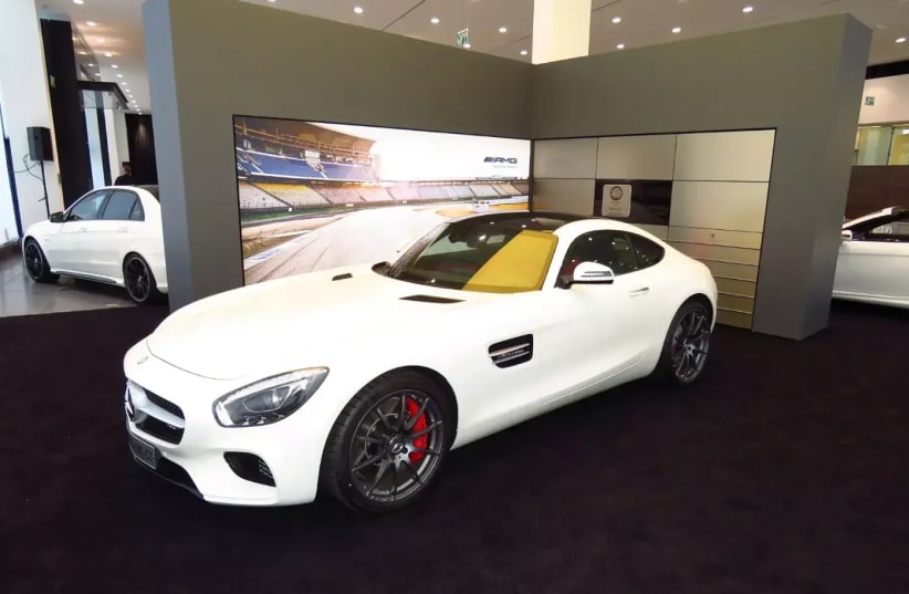 When the cannons fire, luxury cars remain with the importers - The ...