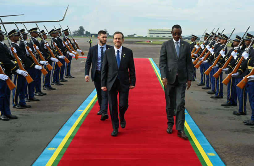  President Isaac Herzog lands in Rwanda. April 7, 2024. (photo credit: MAAYAN TOAF / GPO)