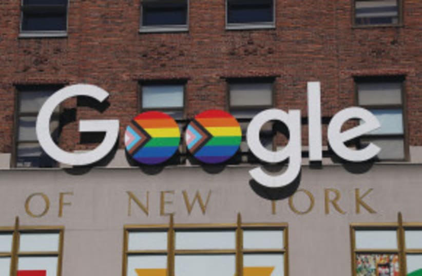 SEDE DE GOOGLE en Nueva York: En 2014, Google adquirió la start-up Nest, conocida por su capacidad de innovación y automatización. Sin embargo, las dos empresas pronto demostraron ser culturalmente incompatibles, señala el escritor. (photo credit: Shannon Stapleton/Reuters)
