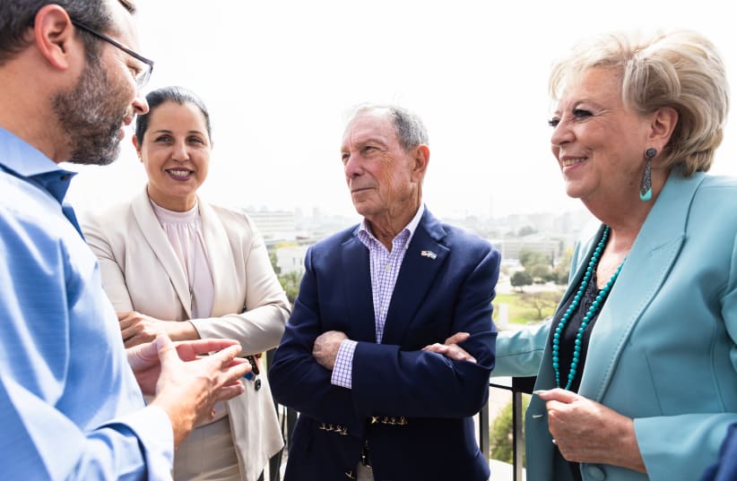   Former New York City mayor and philanthropist Michael Bloomberg hosts a roundtable discussion with municipal leaders throughout Israel from all walks of life  (photo credit: Courtesy of Bloomberg Philanthropies)