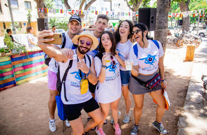 Birthright Israel participants. (photo credit: Courtesy Birthright Israel)