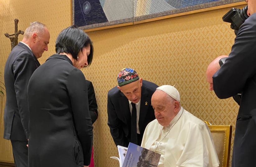  Progressive Judaism leaders meet with Pope Francis on Wednesday, May 15, 2024, and ask for prayer for release of hostages. (photo credit: WORLD ZIONIST ORGANIZATION)