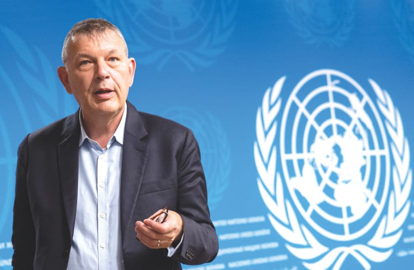  El COMISARIO GENERAL DE LA UNRWA, Philippe Lazzarini, concluye una sesión informativa sobre la situación humanitaria en los territorios palestinos, en la sede de la ONU en Ginebra, la semana pasada. (photo credit: DENIS BALIBOUSE/REUTERS)