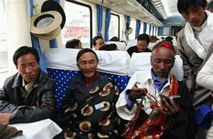 Tibet train 298 ap (photo credit: AP)